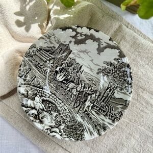 Beautiful Pair of Vintage Staffordshire Bowls